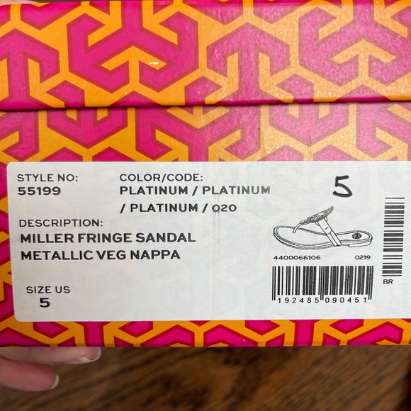Brand New Tory Burch Miller Fringe Sandal Metallic Veg Napa Platinum Sz 5. - Picture 5 of 7